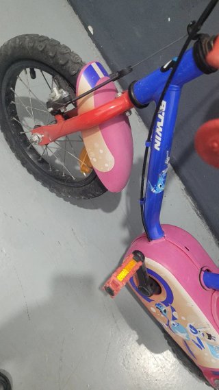 Bicicleta infantil niña
