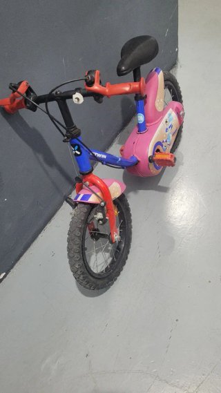 Bicicleta infantil niña