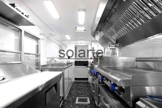 Local comercial en venta en Pubilla Cases en Hospitalet de Llobregat, L´