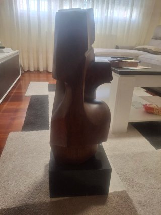 Escultura Alberdi 65 cm. AÑO 84
