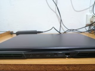 Portátil Gaming PCCom RTX 4070 i9 32GB 1TB SSD