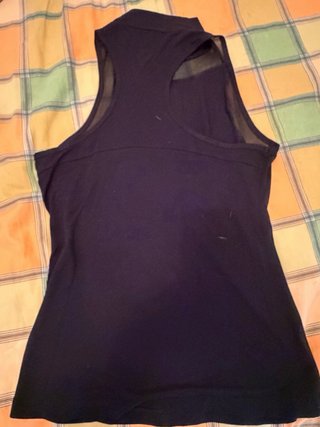 Top Guess Smanicato Nero con Strass