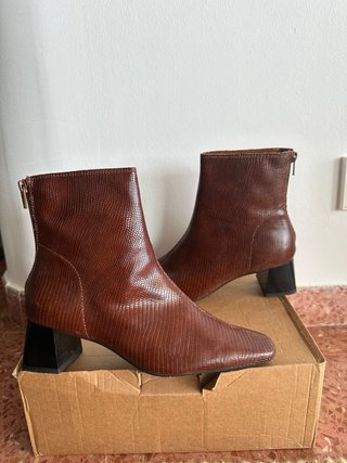 Botines piel Mango marrones