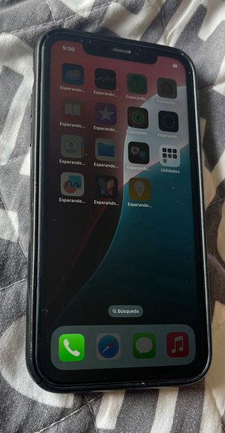iPhone XR 64GB Negro + Funda