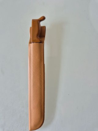 Machete con funda de geyperman