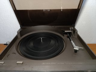 Equipo de Música Uher Compact 100