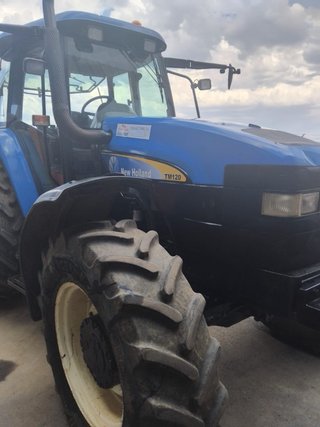 Tractor New Holland TM120