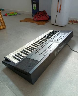 Teclado Technics vintage SX-K700