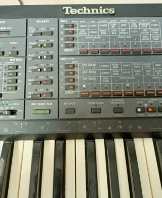 Teclado Technics vintage SX-K700