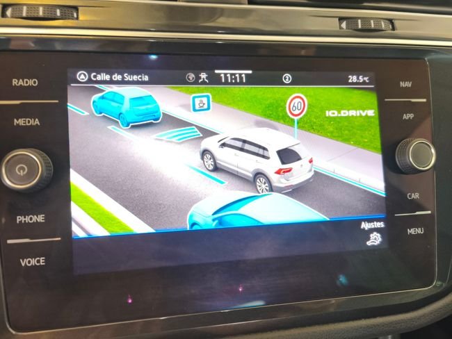 Volkswagen Tiguan 2.0 Life TDI 2023, foto 26