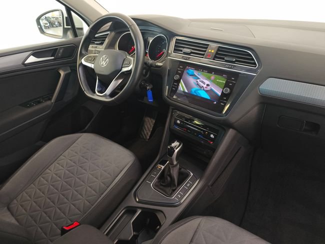 Volkswagen Tiguan 2.0 Life TDI 2023, foto 30