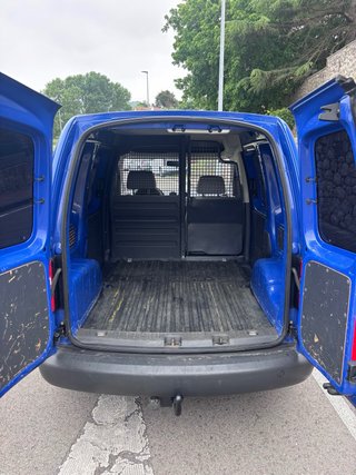 Volkswagen Caddy 2011