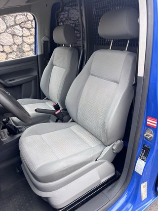 Volkswagen Caddy 2011