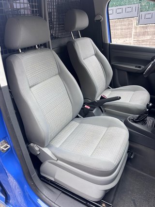 Volkswagen Caddy 2011