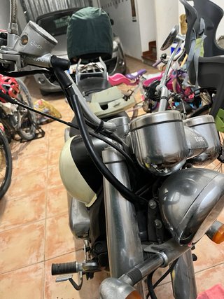 Hyosung Aquila 250cc Cruiser