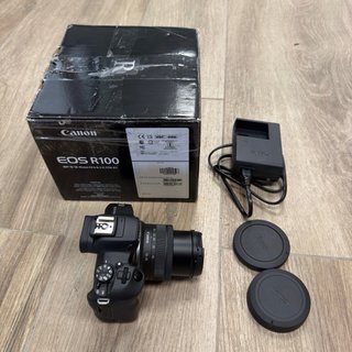 Canon r100 nuovo + scheda sandisk