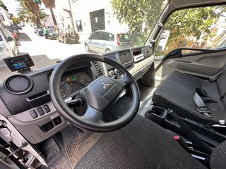 Fuso Canter 3C15 Automático Caja Frío