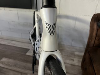 BERRIA BELADOR CARBON 105 G5301