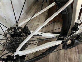 BERRIA BELADOR CARBON 105 G5301