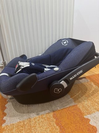 Maxi-Cosi Pebble Plus con Base Isofix