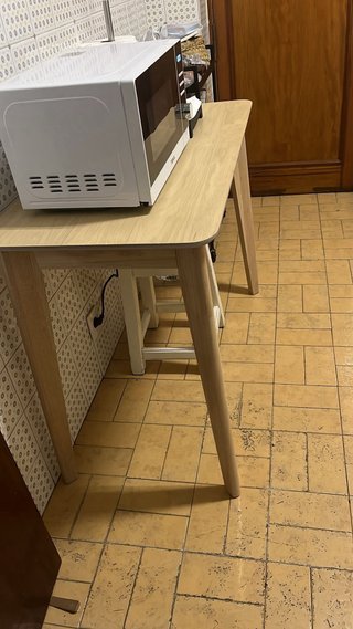 Mesa de madera multiusos