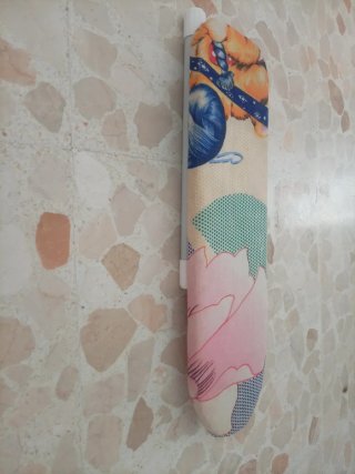Tabla de planchar para mangas de camisa plegable
