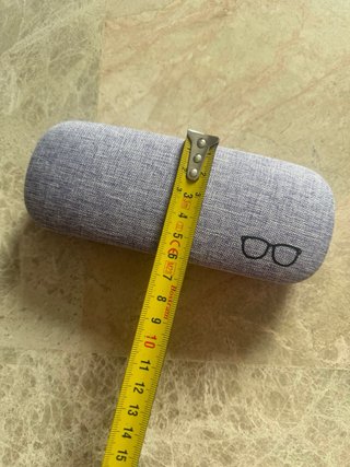 Funda para gafas morada, muy resistente