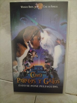 Cinta VHS Como Perros y Gatos
