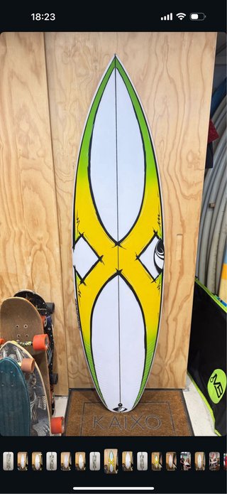 Tabla de surf Sharpeye Custom