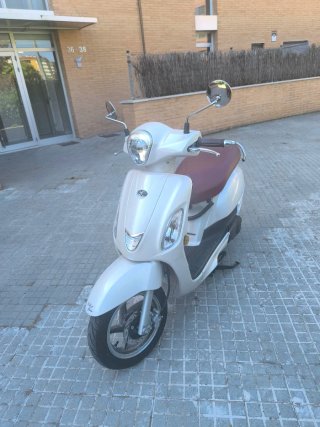 Moto 125 Kymco filly ABS Impecable
