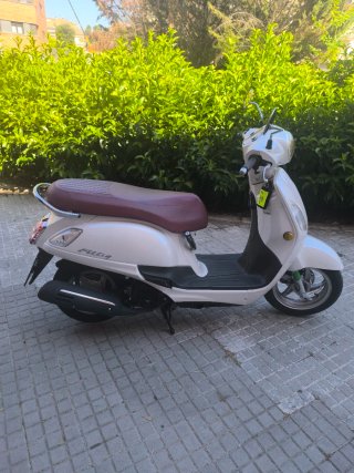 Moto 125 Kymco filly ABS Impecable
