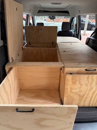 Mueble Camper, ducha, agua, electricidad