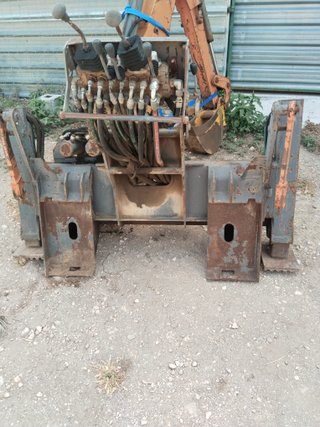 Retroexcavadora para minicargadora