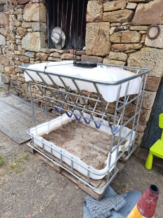 Comederos para animales (vacas, ovejas, caballos)