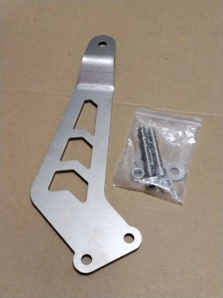 Soporte Escape Yamaha MT-09