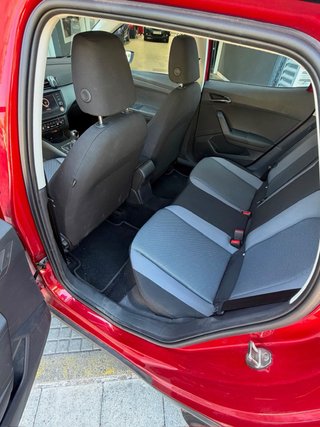 COMO NUEVO Seat Arona 2018 Xcellence