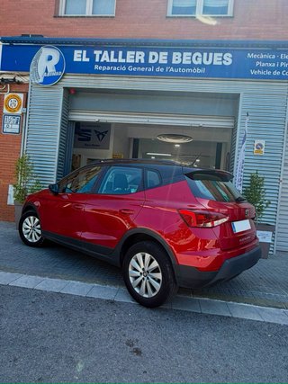COMO NUEVO Seat Arona 2018 Xcellence
