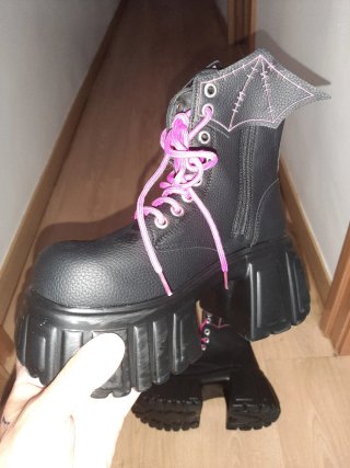 Botas estilo gótico o punk