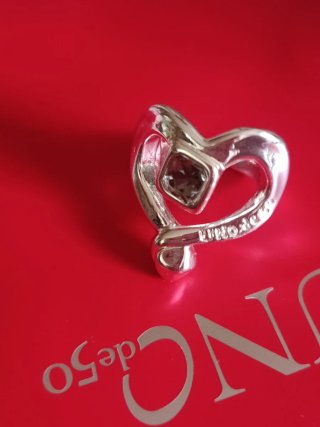 Anillo Uno de 50 Baño Plata Corazón Gris