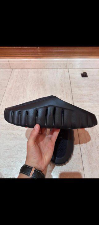 Chanclas Nike Mind 001 Negras y Naranjas