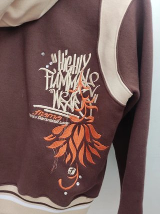 Sudadera con capucha y cremallera