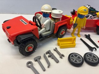 Playmobil 3478 Jeep con 2 Motos y Accesorios