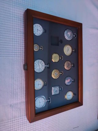 Collezione di 12 orologi da tasca al quarzo