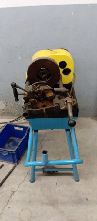 Roscadora Eléctrica REMS