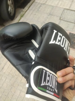 Guantes de boxeo Leone negros