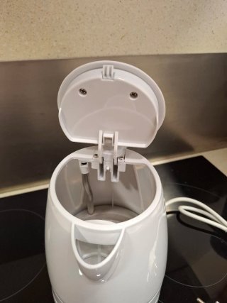 Hervidor Eléctrico SAIVOD 1.2L Blanco