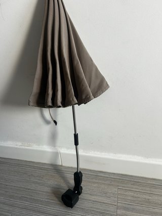 Sombrilla Bebecar para cochecito de bebé. Nueva!