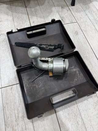Enganche de bola para remolque