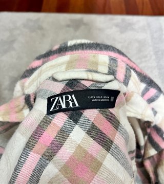 Cazadora cuadros Zara Talla S