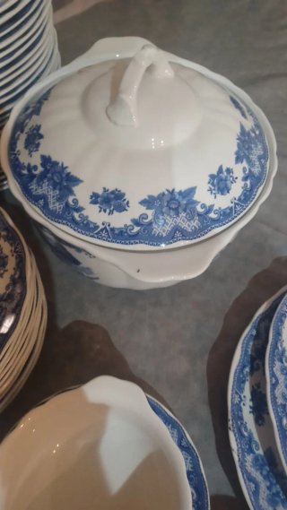 Vajilla Pontesa Azul y Blanca